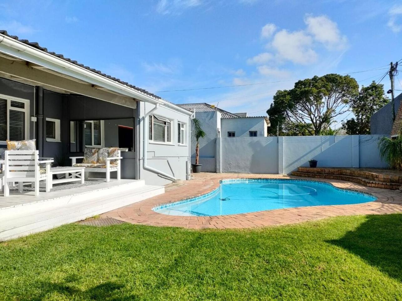 Villa Luxury Living On Westview à Port Elizabeth Extérieur photo