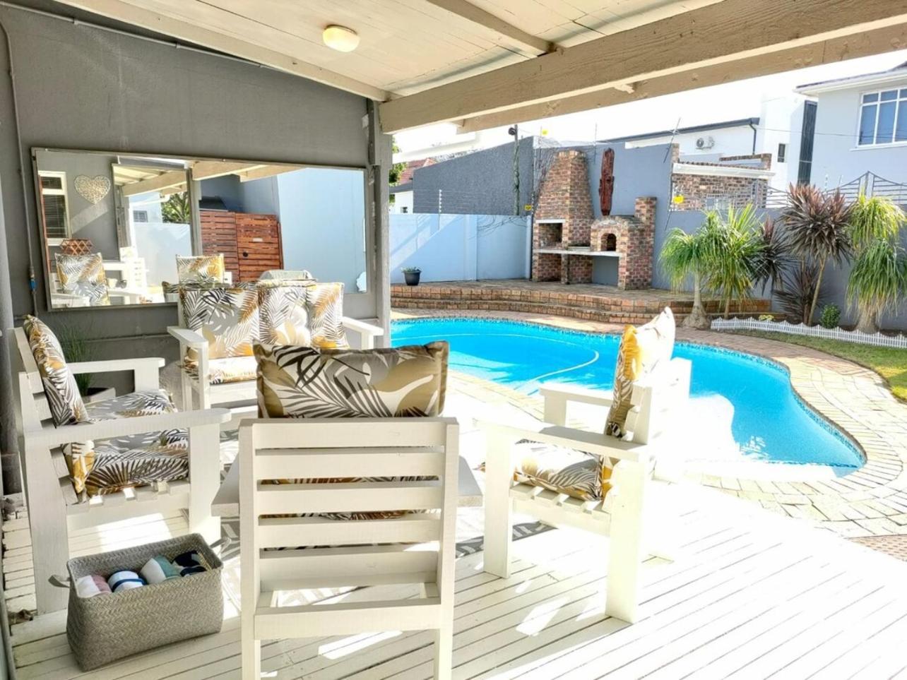 Villa Luxury Living On Westview à Port Elizabeth Extérieur photo