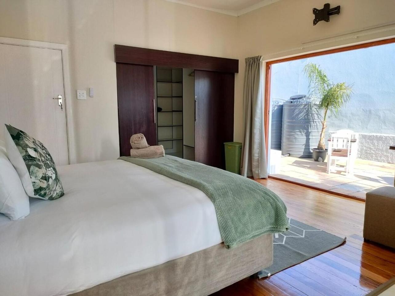 Villa Luxury Living On Westview à Port Elizabeth Extérieur photo